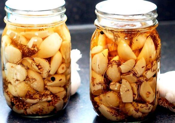 ķiploku tinktūra parazītu noņemšanai